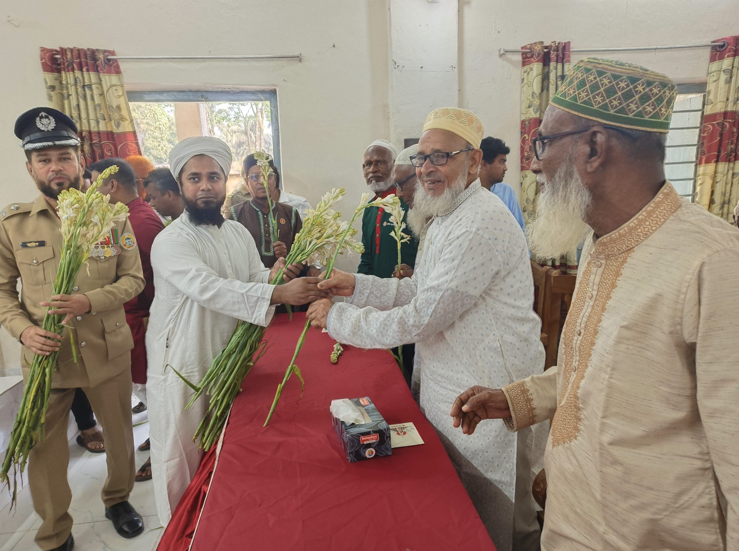 আমতলীতে বীরমুক্তিযোদ্ধাদের সংবর্ধনা