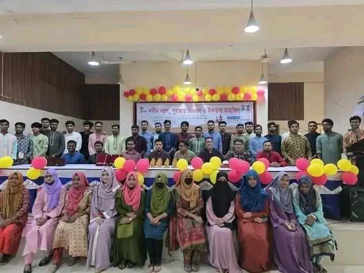 মোটিভেট ভূরুঙ্গামারীর নবীন বরণ ও পুরষ্কার বিতরণ অনুষ্ঠিত