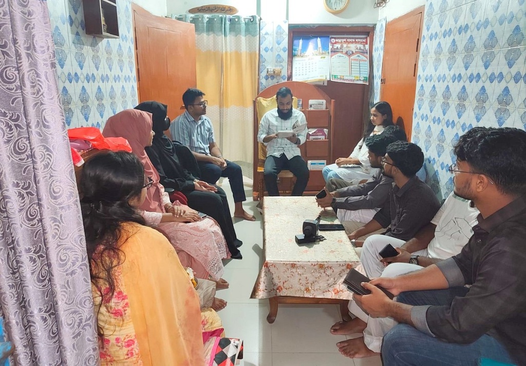 বাঁধনহারা উপন্যাসে মুক্তির সন্ধান, পাঠচক্রে তীব্র আলোচনা